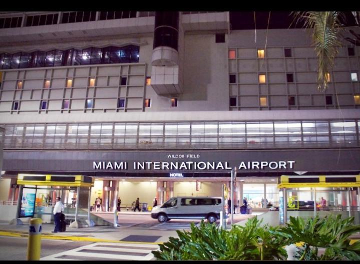 Private Rooms Close To Miami Airport - Free Parking - 01 Ngoại thất bức ảnh
