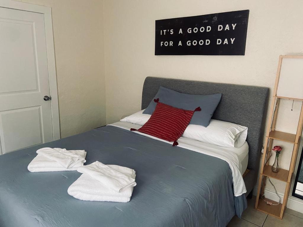 Private Rooms Close To Miami Airport - Free Parking - 01 Ngoại thất bức ảnh