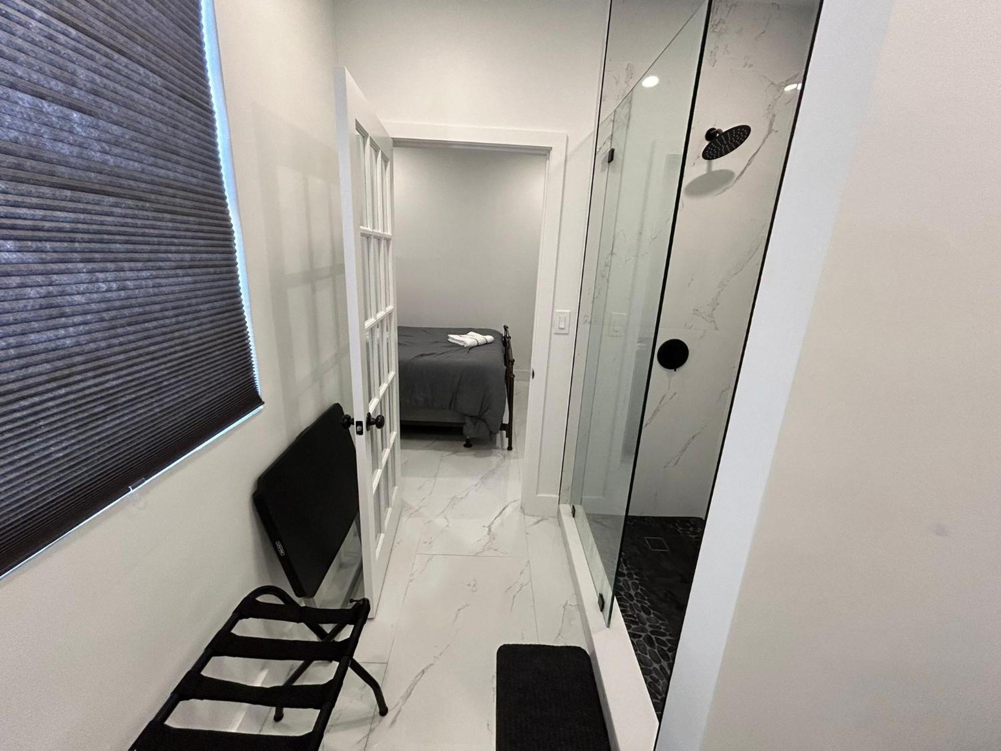 Private Rooms Close To Miami Airport - Free Parking - 01 Ngoại thất bức ảnh